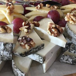 queso con nueces